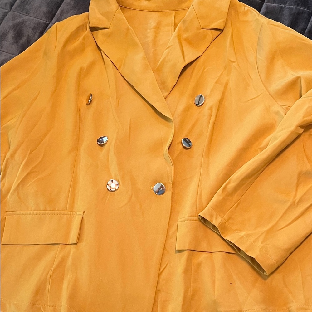 SHEIN Mustard Yellow Double-Breasted Blazer